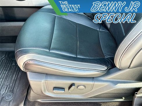 Used 2018 Ford F150 Raptor w/ Equipment Group 802A Luxury image 19