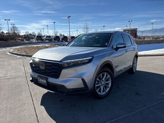 Used 2025 Honda CR-V EX-L video 3