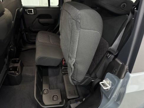 New 2025 Jeep Gladiator Mojave w/ Convenience Group image 6