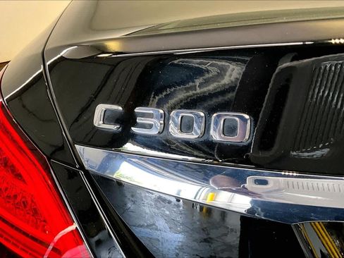 Used 2021 Mercedes-Benz C 300 4MATIC Sedan image 33