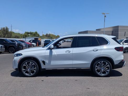 Used 2026 BMW X5 xDrive40i w/ Climate Comfort Package AWD/4WD image 9