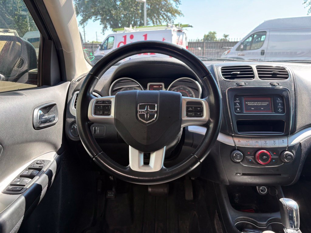 Used 2020 Dodge Journey SE w/ SE Popular Equipment Group FWD image 6