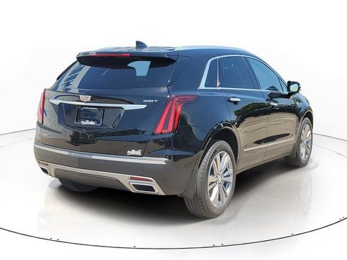 Certified 2025 Cadillac XT5 Premium Luxury w/ LPO, Floor Liner Package AWD/4WD image 3