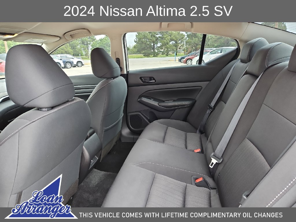 Used 2024 Nissan Altima 2.5 SV FWD image 19