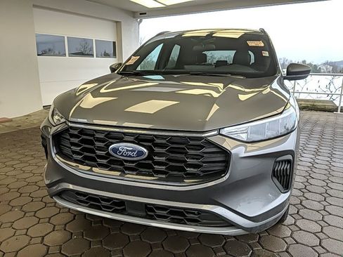 Used 2024 Ford Escape ST-Line w/ Tech Pack #1 image 1
