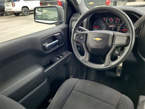 Used 2020 Chevrolet Silverado 1500 Custom w/ Custom Value Package image 13