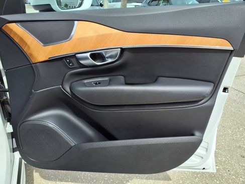 Certified 2023 Volvo XC90 B6 Plus w/ Protection Package Premier image 13