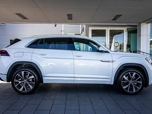 New 2026 Volkswagen Atlas Cross Sport SEL Premium R-Line image 20