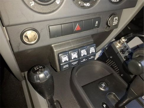 Used 2010 Jeep Wrangler Sahara w/ Trailer Tow Group image 17