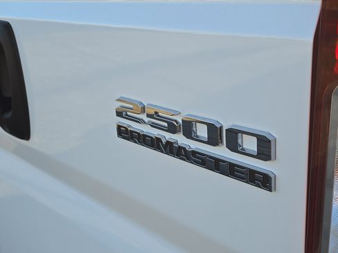 Used 2025 RAM ProMaster 2500 w/ Quick Order Package 22G SLT image 6