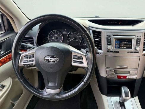 Used 2012 Subaru Outback 2.5i Limited image 21