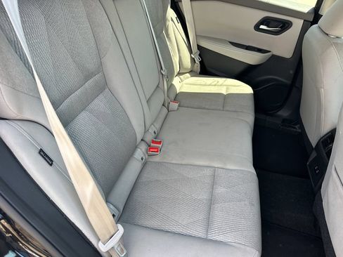 Used 2025 Nissan Rogue SV AWD/4WD image 13