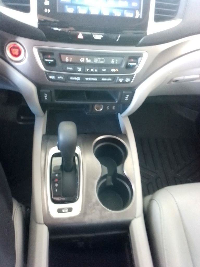 Used 2017 Honda Pilot EX-L image 13