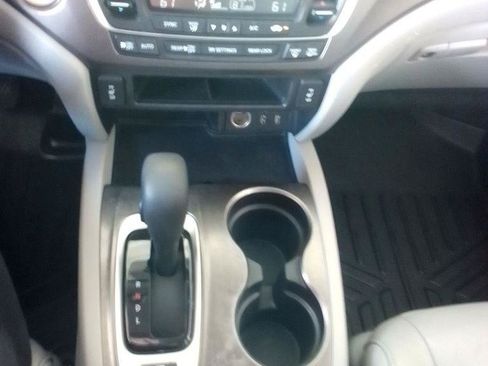 Used 2017 Honda Pilot EX-L image 13