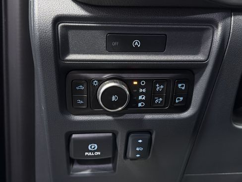 Used 2025 Ford F150 Raptor AWD/4WD image 30