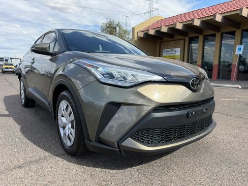 Used 2021 Toyota C-HR LE image 14