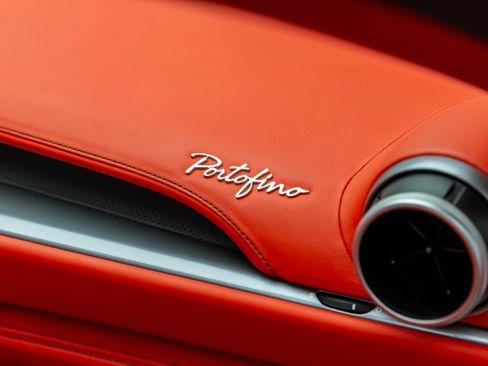 Certified 2019 Ferrari Portofino RWD image 49