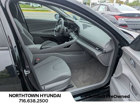 Certified 2023 Hyundai Elantra SEL w/ Convenience Package FWD image 35
