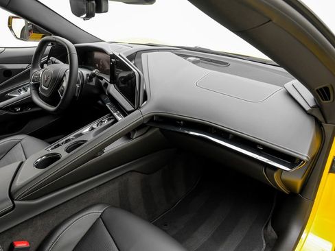 Used 2026 Chevrolet Corvette Stingray Preferred Conv w/ Stealth Interior Trim Package RWD image 11