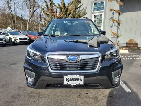 Used 2021 Subaru Forester Limited w/ Popular Package #3 image 9