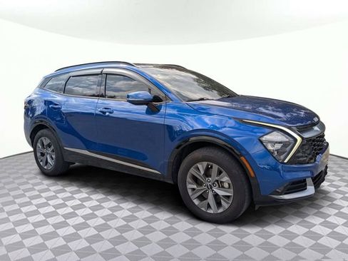 Used 2023 Kia Sportage SX image 2
