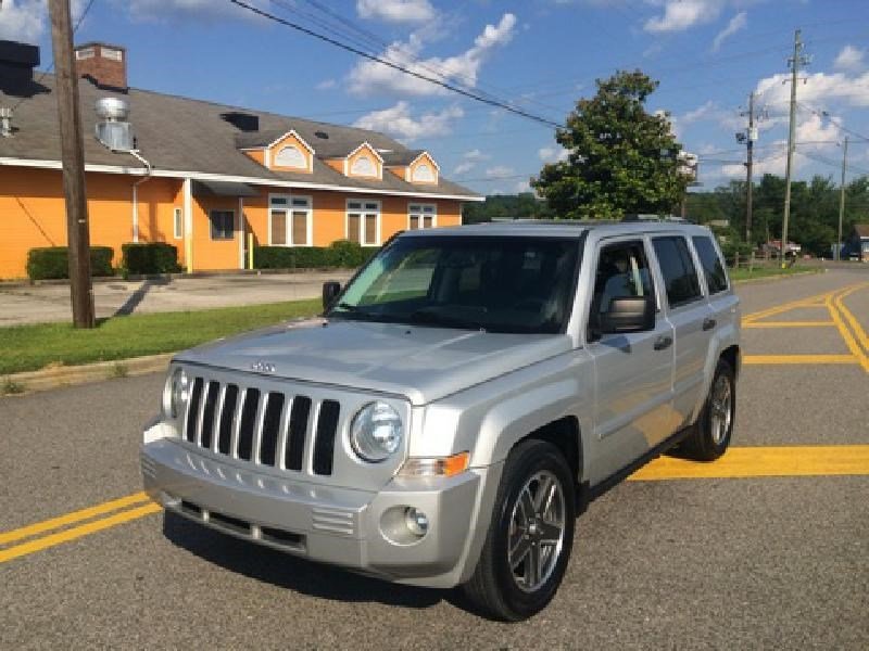 Used 2008 Jeep Patriot Limited AWD/4WD image 1