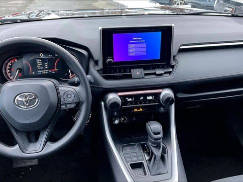 New 2025 Toyota RAV4 LE image 6