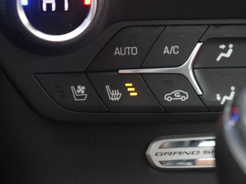 Used 2018 Chevrolet Corvette Grand Sport image 27