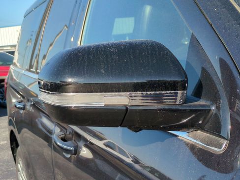 Used 2021 Lincoln Navigator Reserve w/ Luxury Package image 11