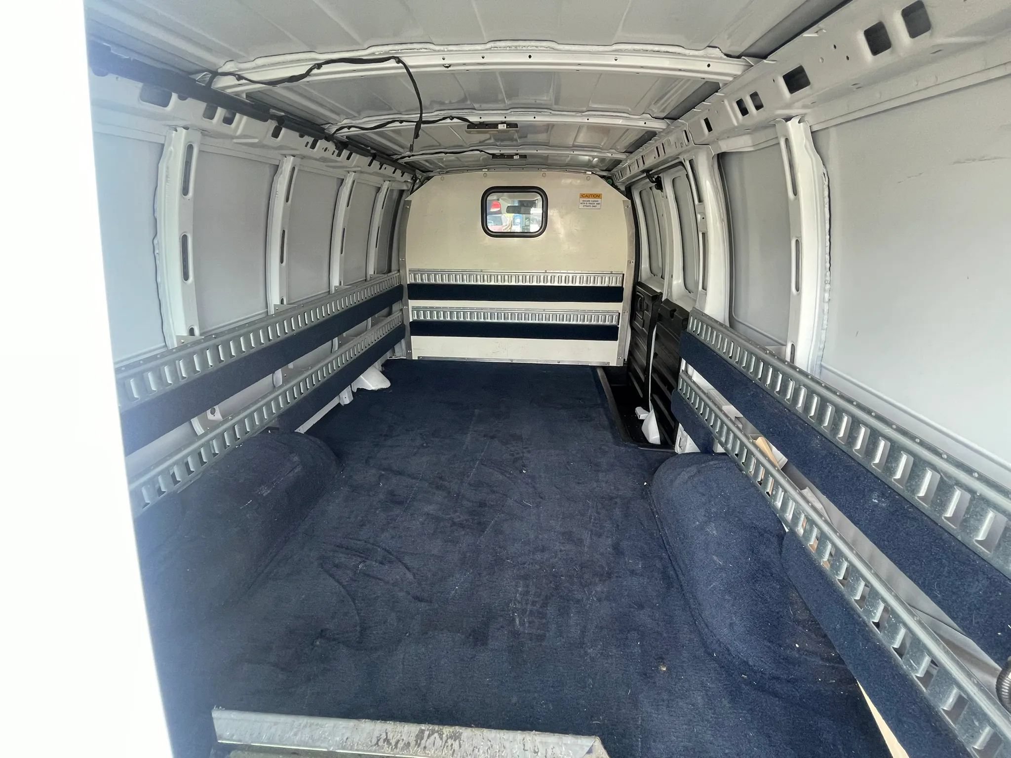 Used 2020 Chevrolet Express 2500 RWD image 16