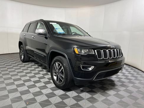 Used 2022 Jeep Grand Cherokee Limited image 6