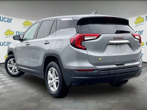 Used 2024 GMC Terrain SLE AWD/4WD image 4