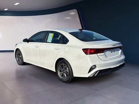 Certified 2023 Kia Forte LXS image 3