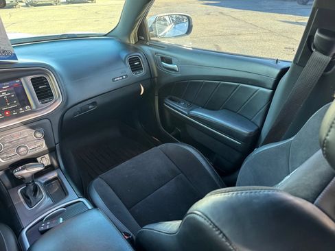 Used 2021 Dodge Charger Scat Pack RWD image 27