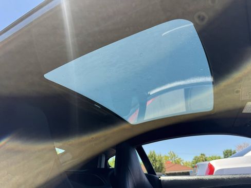 Used 2016 Jaguar F-TYPE Coupe RWD image 16
