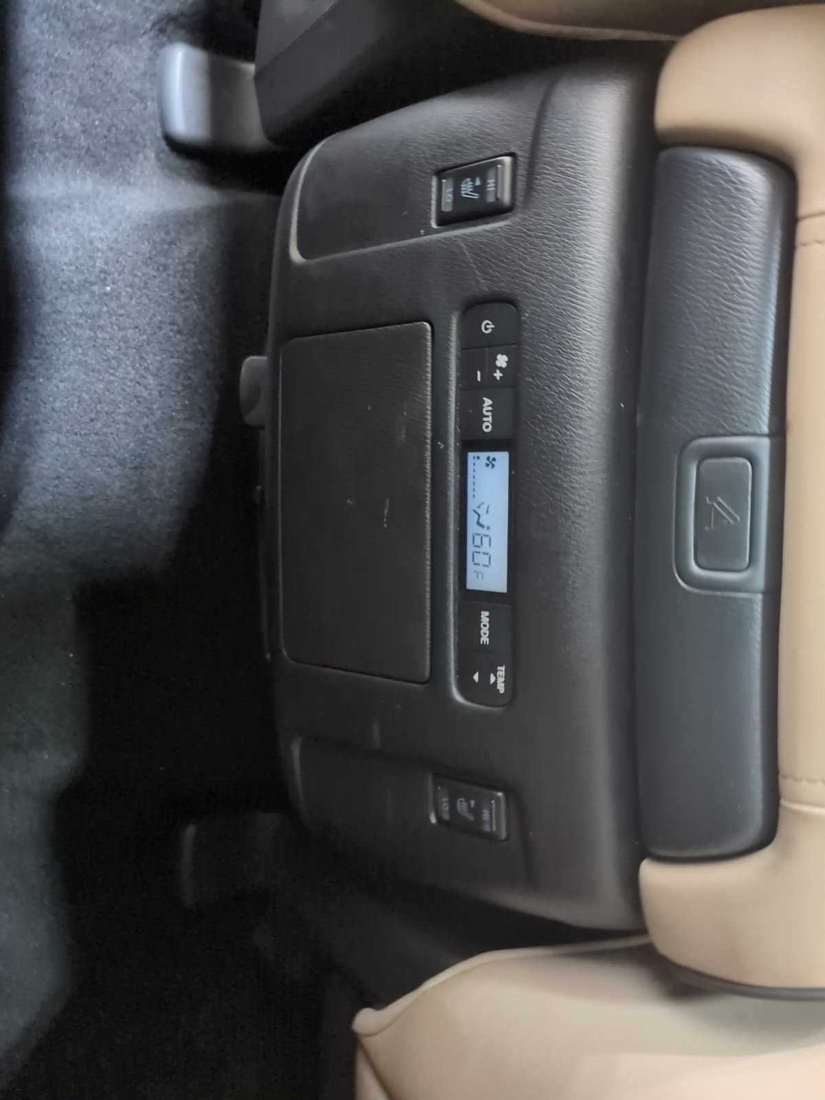 Used 2022 Nissan Armada Platinum AWD/4WD image 18