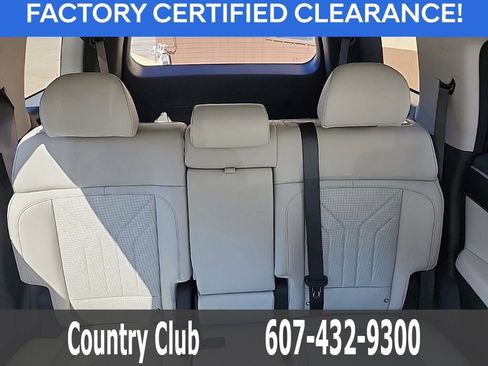 Used 2025 Hyundai Santa Fe SEL image 21