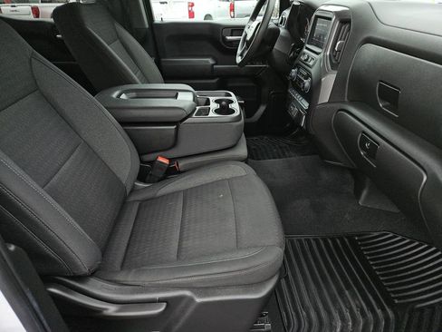 Used 2022 Chevrolet Silverado 1500 Custom image 27