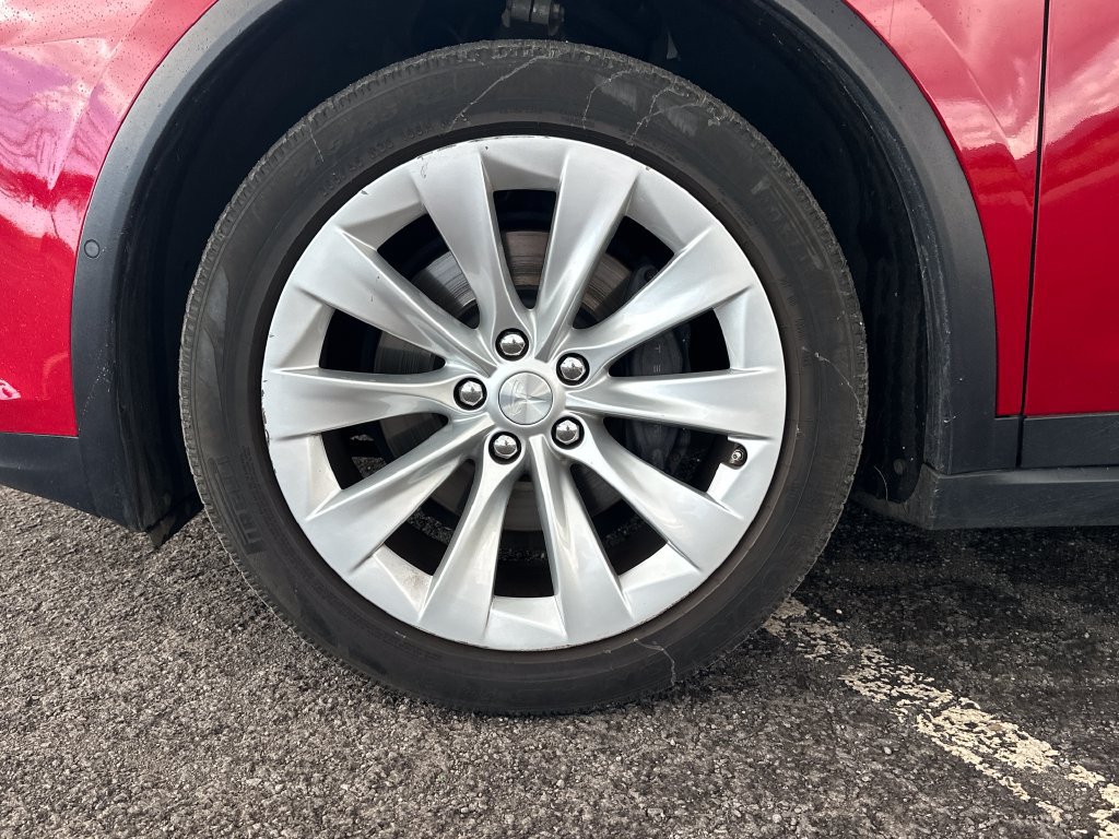 Used 2019 Tesla Model X AWD/4WD image 11
