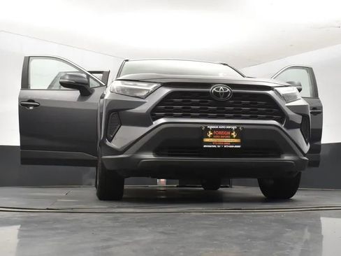 Used 2024 Toyota RAV4 XLE image 11