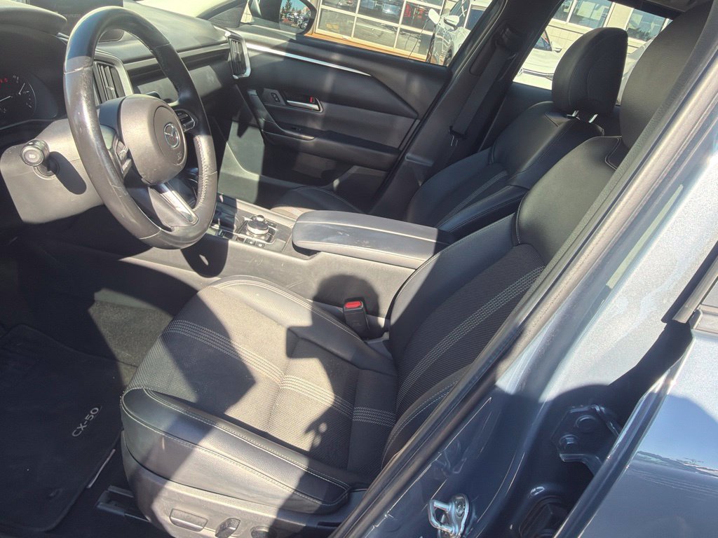 Used 2024 MAZDA CX-50 AWD 2.5 S w/ Preferred Package image 3