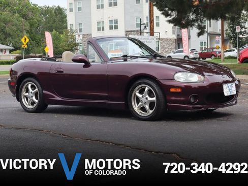 Used 2000 MAZDA MX-5 Miata RWD image 1