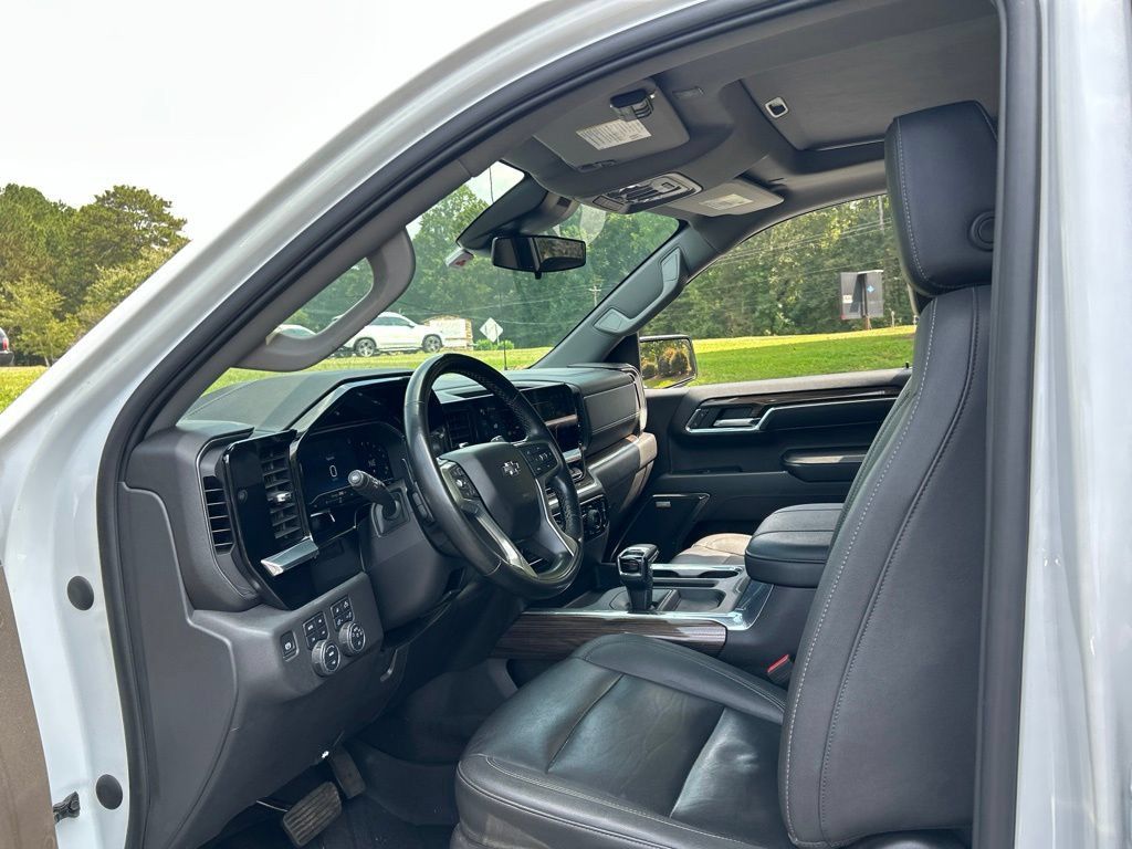 Used 2023 Chevrolet Silverado 1500 RST w/ RST All Star Premium Package AWD/4WD image 46