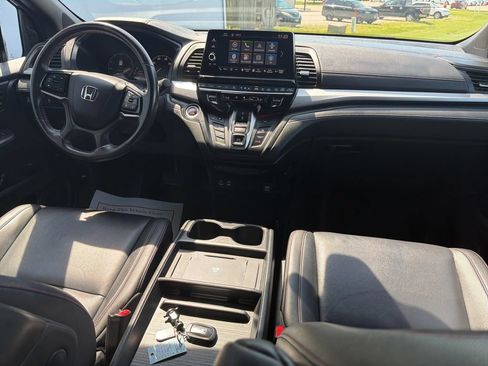 Used 2025 Honda Odyssey Sport-L image 9