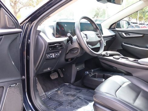 Used 2022 Kia EV6 Wind w/ Wind Technology Package image 27