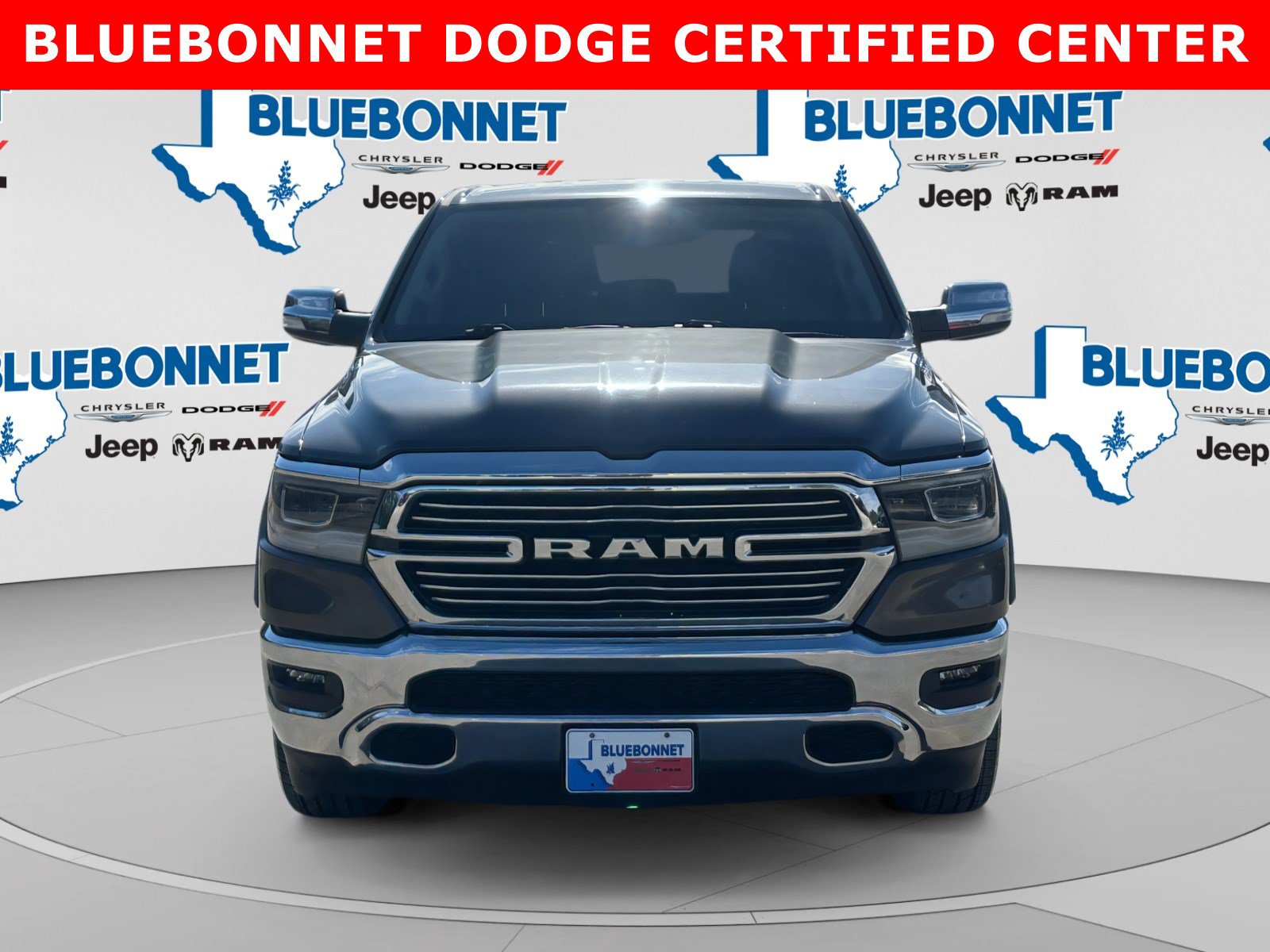 Used 2021 RAM 1500 Laramie AWD/4WD image 2