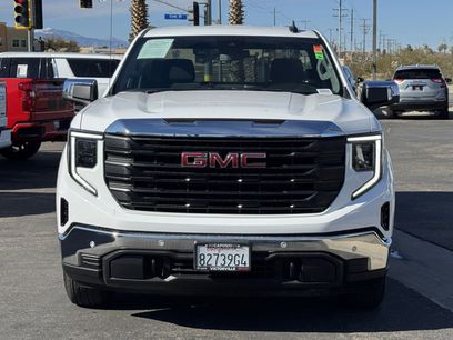 Used 2025 GMC Sierra 1500 Pro w/ Pro Value Package