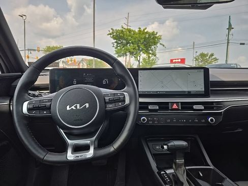 Certified 2025 Kia K5 GT-Line w/ GT-Line Premium Package AWD/4WD image 40