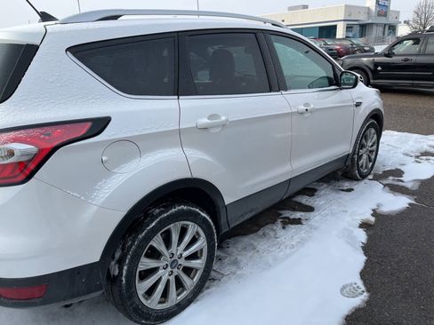 Used 2018 Ford Escape Titanium w/ Ford Safe & Smart Package image 11