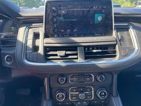 Used 2022 Chevrolet Tahoe RST w/ Luxury Package AWD/4WD image 13